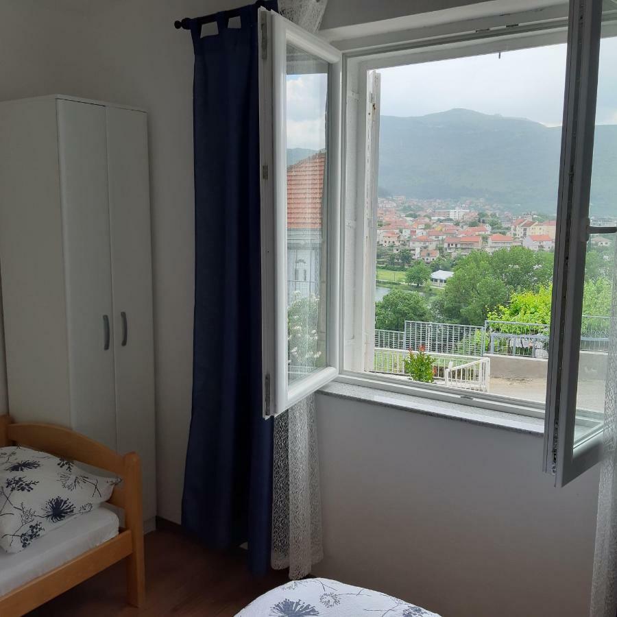 Nijona 1 Hotel Trebinje Exterior photo